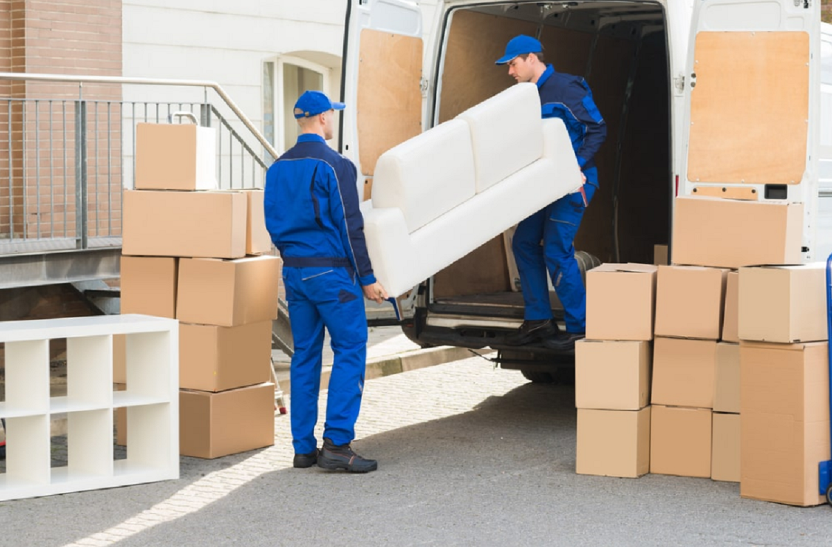 Como funciona o processo de mudança residencial passo a passo?